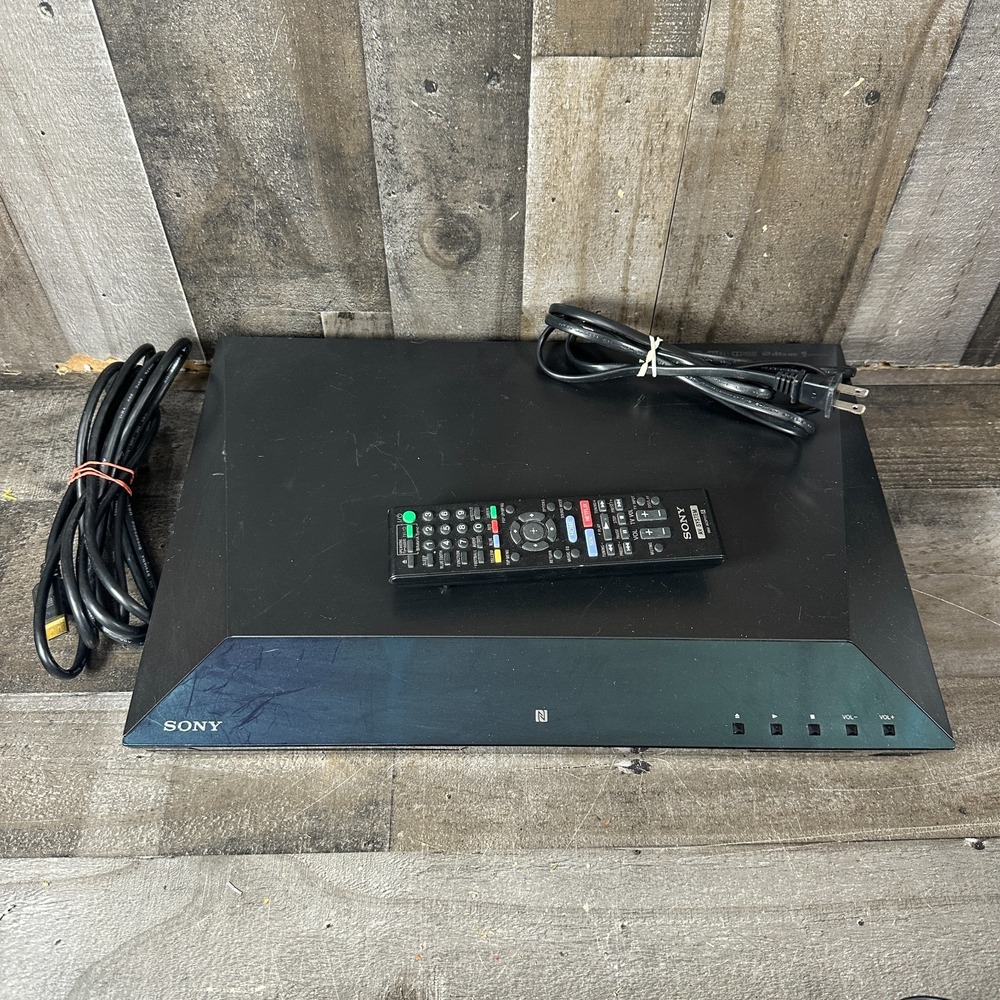 Sony Blu Ray 3D Receiver Player BDV-E2100 with Remote / Tested / Working